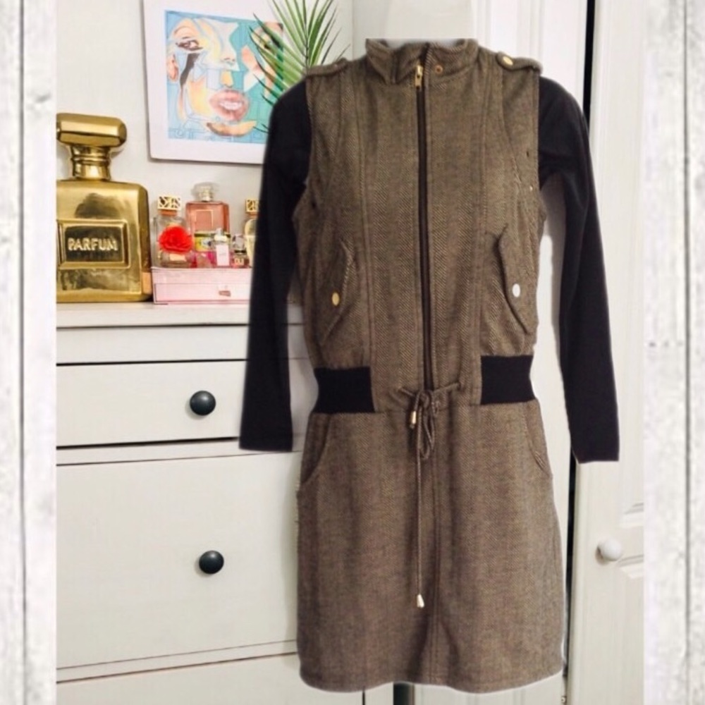 Sleeveless Zip Down Dress